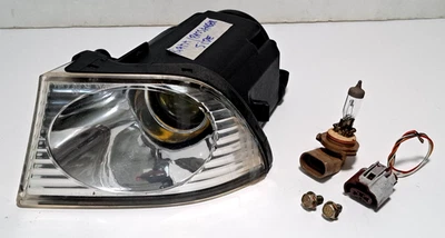 01 02 2003 2004 2005 LEXUS IS 300 IS300 LADO DERECHO PASAJERO ANTINIEBLA FARO ANTINIEBLA Foto 1 de 4