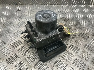 IVECO DAILY 2.3 MK4 MK5 2007-14 Bomba ABS + ECU 5801312795 5801312794 123k 2013 Foto 1 de 4