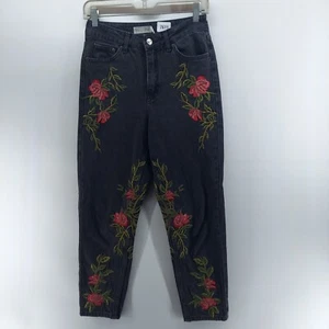 TOPSHOP Moto women's jeans Size 26 Mom Rose Embroidered High Rise black - Picture 1 of 12