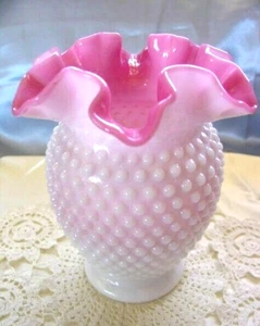 FENTON"60%SALE"MINT+PERF~50's"6"PEACH(PINK)BLOW"HOBNAIL"CASED"SRC*VTG"GLASS VASE - Picture 1 of 6