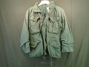 Chaqueta de Campo Militar USN Seabee M65 Abrigo Clima Frío Pequeño Corto 1982 167-B - Imagen 1 de 12