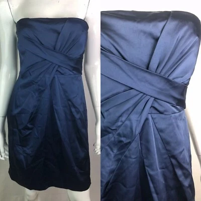 $225 BCBG Maxazria Para Mujer 4 Azul Satinado Torcido Acampanado Vestido de Cóctel Sin Tirantes Foto 1 de 4