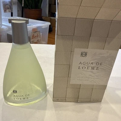 Loewe Agua De Loewe Eau De Toilette Spray Natural 150 M 5.1 FL.OZ. Foto 1 de 4