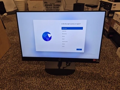 HP Todo en Uno 24-cr0114 23.8" AMD Ryzen 3 7320U 8GB DDR5 512GB SSD Windows 11 Foto 1 de 4