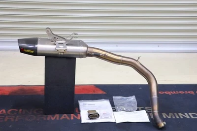 TRIUMPH Daytona 675 '06-'12 AKRAPOVIC Titanium Slip-On Muffler Foto 1 de 4