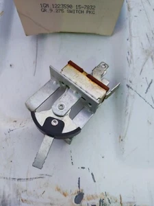 1971-76 Chevy, Pontiac A/C blower motor switch, NOS! 7933480 Impala, Lemans - Picture 1 of 4