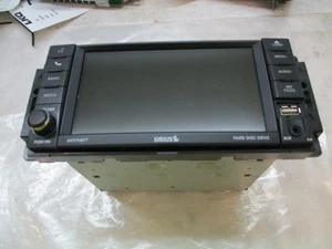 2016 Caravan Town & Country Navigation CD DVD Satellite Radio Head Unit OEM RHB - Foto 1 di 6