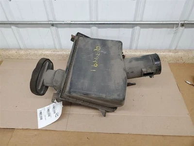 Limpiador de caja de admisión de aire Nissan Pathfinder 2005-2011 4,0 L (6 cilindros) Foto 1 de 4