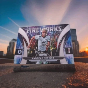 Panini Prizm 2022-23 Premier League No. 5 Andrea Pereira Fireworks - Bild 1 von 2