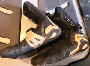 Xcel Dry lock 7.0m Booties, black Size 7 $75 New - Picture 1 of 9