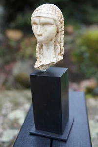 PA23BR  FIGURINE VENUS DE BRASSEMPOUY  STATUES PARASTONE SCULPTURE MUSEE  14 CM - Afbeelding 1 van 10