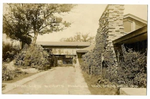 Postcard Frank Lloyd Wright's Bungalow Near Spring Green Wis WI Wisconsin RPPC - Picture 1 of 2