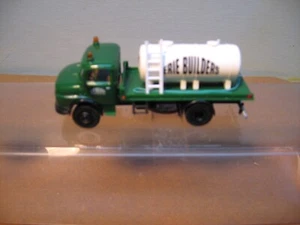 HO 1/87 CUSTOM ERIE BUILDERS "WATER" TRUCK DETAILLIERT LESEN 4 HOTOS - Bild 1 von 4