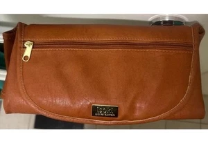 ISOKI Vegan Leather Baby Change Wallet With Mat & Pockets - Picture 1 of 4