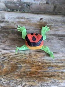 Club Earth Poison Dart Frog Plush Bounce Ball Toy - Picture 1 of 5