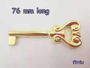 Muebles esmaltados de oro con llave esqueleto adornada estilo vintage 76 mm de largo - Imagen 1 de 3