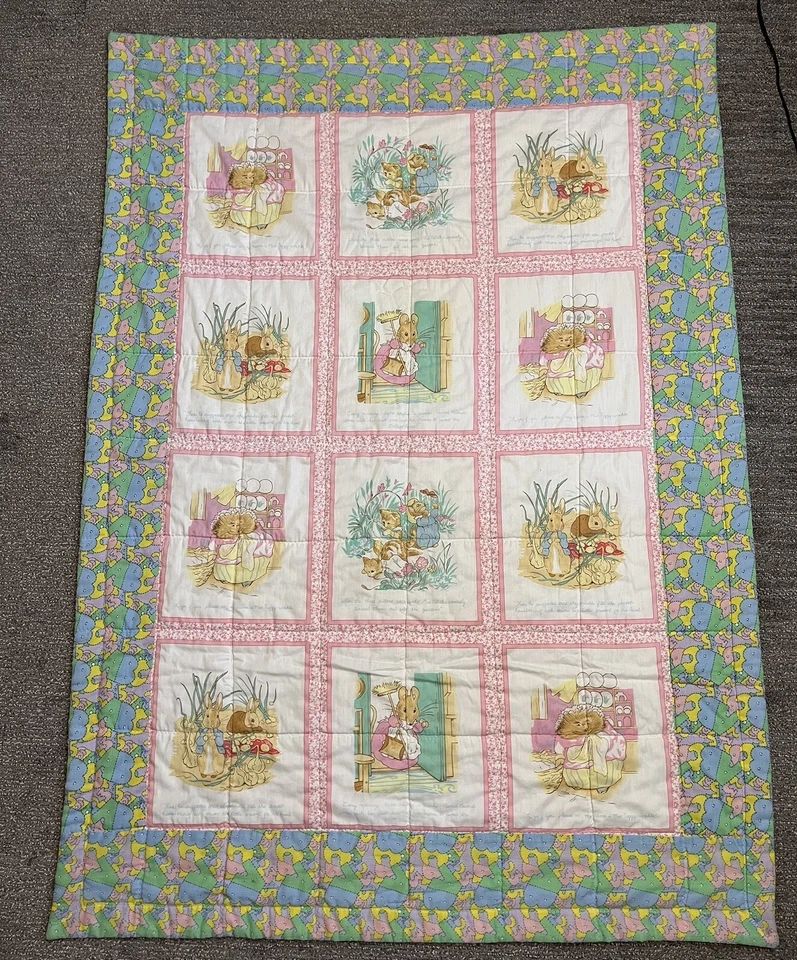 老式Mrs Tiggy-winkle粉红色兔子小猫故事书婴儿毯彼得兔 — 第 1/4 张图片