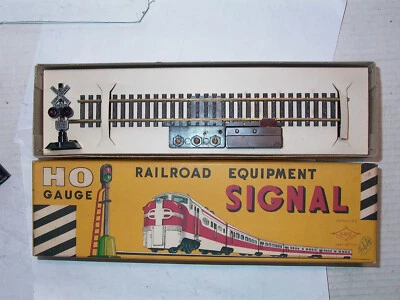 Vintage SAKAI-JAPAN Crossing Signal #578/87 Boxed,NOS,MINT,Orig.Oper.Cd.Beauty - Image 1 of 4