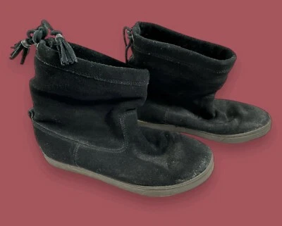 Olukai Kapa Moe Oiled Suede & Nubuck Pull On Lace and Tassel Boots 8.5 - Image 1 of 4