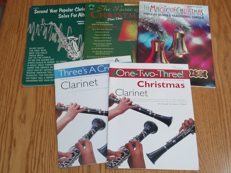 Woodwind Christmas Music books *Clarinet Alto or Tenor Sax *Beginner to Advanced - Image 1 of 1