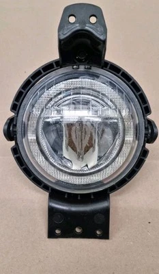 BMW MINI COUNTRYMAN Mk1 R60 Front LED Fog Light / Lamp - Image 1 of 4