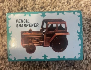 Vintage Die-Cast Bronze Metal Tractor Pencil Sharpener #9764 - Picture 1 of 5