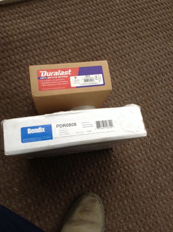 Задний тормозной барабан с башмаками 06 Honda Civic Ex - Изображение 1 из 1