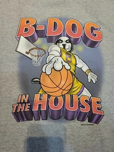 NUEVO CON ETIQUETAS Deadstock 01' Big Dogs Hombres XL Camiseta B-Dog in the House Kobe Bryant Parodia  - Imagen 1 de 7