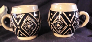 Par de tazas de café de cerámica esmaltada con sal azul gris 3" de alto alemán BA - Imagen 1 de 3