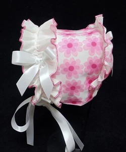 New Ruffled Front Pink Daisies Print Baby Bonnet - Picture 1 of 2