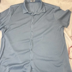 Camisa Coofandy Para Hombre XL Azul Manga Corta Abotonada Ligera Playa Nueva 285 - Imagen 1 de 7