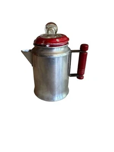 Vintage Kinder Puppe Aluminium Kaffee Kaffeemaschine mit rotem Holzgriff & Deckel - Bild 1 von 8