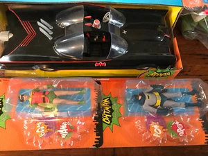MCFARLANE BATMAN 66  TV SERIES BATMOBILE AND 2 figures MOC - FREE SHIP - Bild 1 von 6