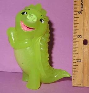 Over the Moon Gobi Figure Netflix Cake Topper Toy Space HTF - Picture 1 of 3