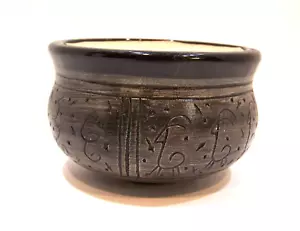 Handmade Navajo Pot Bowl Vase Etched Southwest Design Artist Signed Clark 2.5" - Picture 1 of 5