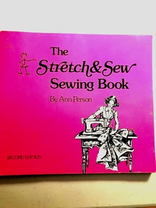 The S-T-R-E-T-C-H & SEW Knit Sewing Book (1974) Seconda Edizione, Ottime Condizioni - Foto 1 di 5