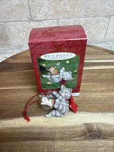 Hallmark Keepsake Ornament ~ 2001 Mischievous Kittens ~ #3 In Series - Picture 1 of 5