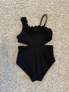 Girls Size 4/5 One Piece Black Swim Suit - Picture 1 of 3