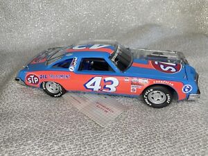 Franklin Mint Richard Petty's #43 STP 1977 Oldsmobile Clear-Cast Car With Box