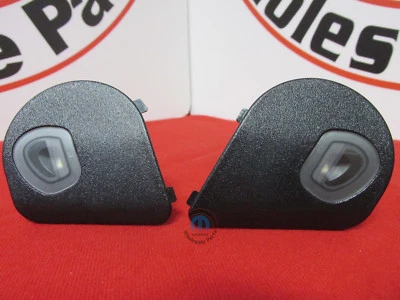Luces LED de charco de repuesto para lado izquierdo y derecho Dodge RAM NUEVO OEM MOPAR Foto 1 de 4