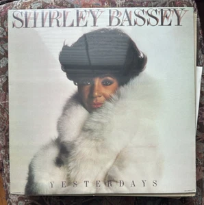 SEALED: Shirley Bassey - Yesterdays - United Artists UA L-847-H - Picture 1 of 2