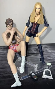 McFarlane 1999 Austin Powers Felicity Shagwell & Austin Powers Lot of 2 Figures - Picture 1 of 4
