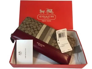 Coach Clutch Khaki / Black Cherry - Picture 1 of 12