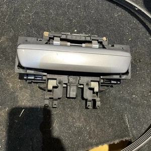 Türgriff hinten links Audi A8 D3 4E0839886E LY7W - Bild 1 von 3