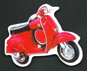 Vespa Piaggio - magnete - cm 7 x 5,5 - nuovo - Picture 1 of 1