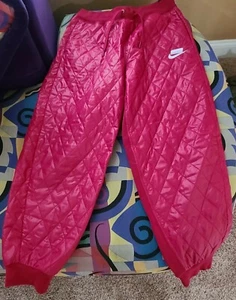 Nike Women's Red Loose Fit QUILTED SWEAT TYPE PANTS Size M NWT - Picture 1 of 9