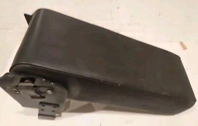 ПОДЛОКОТНИК ЦЕНТРАЛЬНОЙ КОНСОЛИ CADILLAC ALLANTE - Изображение 1 из 4