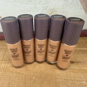 5x Lot Burt's Bees Goodness Glows Liquid Foundation Makeup 1oz ~ #1060 Chestnut - Picture 1 of 4