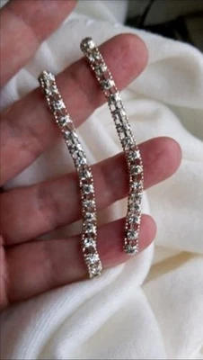 ❤️ Ohrstecker aus Ohrringe lang Glitzerstrass - Bild 1 von 4