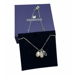 Collana con ciondolo in cristallo Swarovski così cool in argento rodiato - Foto 1 di 6